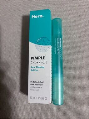 Hero Cosmetics Pimple Correct Acne Clearing Gel Pen .34fl.oz./10ml. BNIB 11/2027